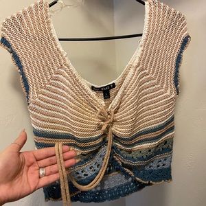 Knitted cropped top